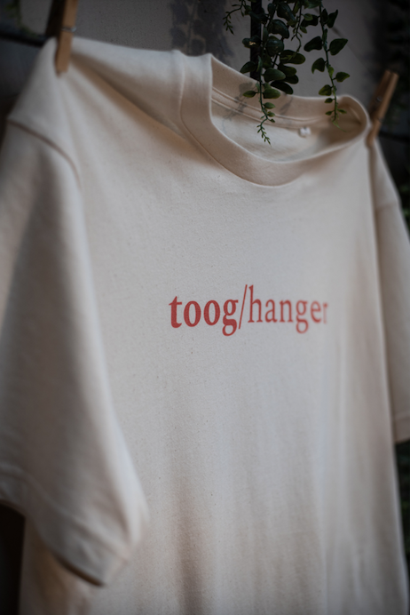 T-shirt / tooghanger / natural raw